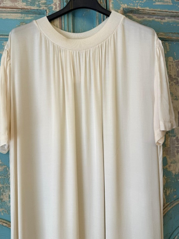 Vestido Satinado cuello Rib M/C