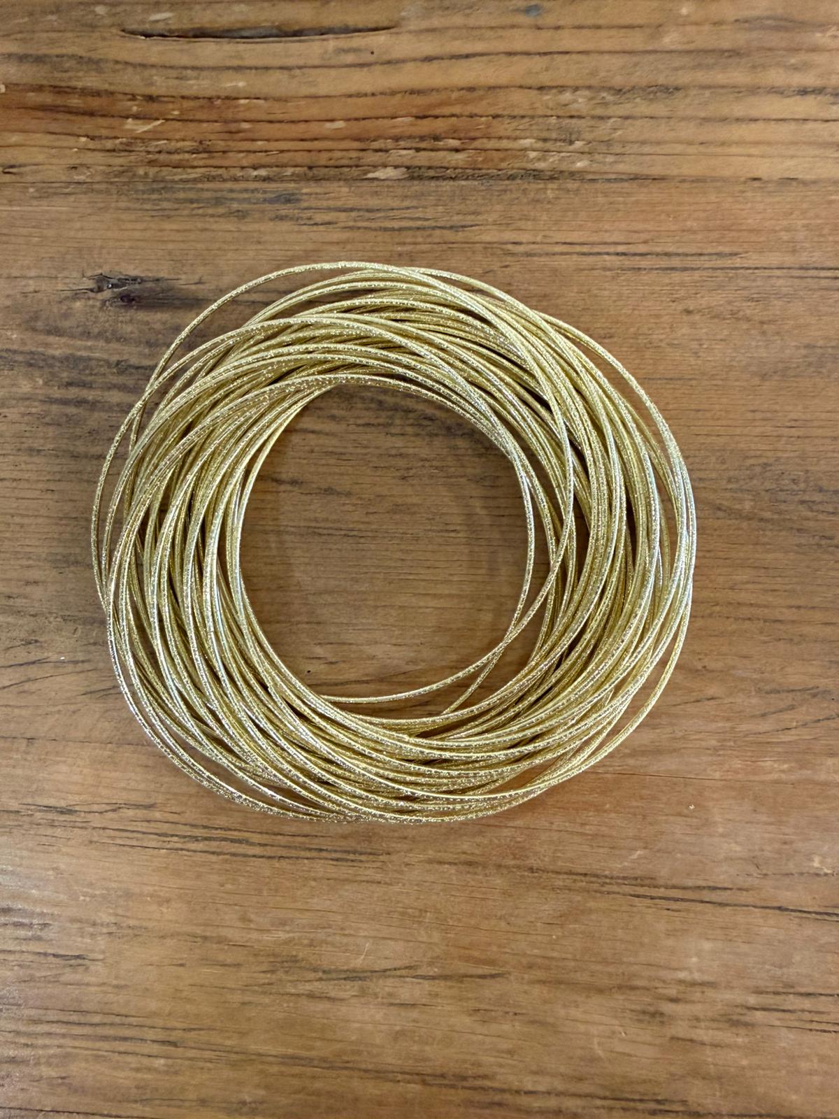 Pulsera Multihilo Dorado Brillante
