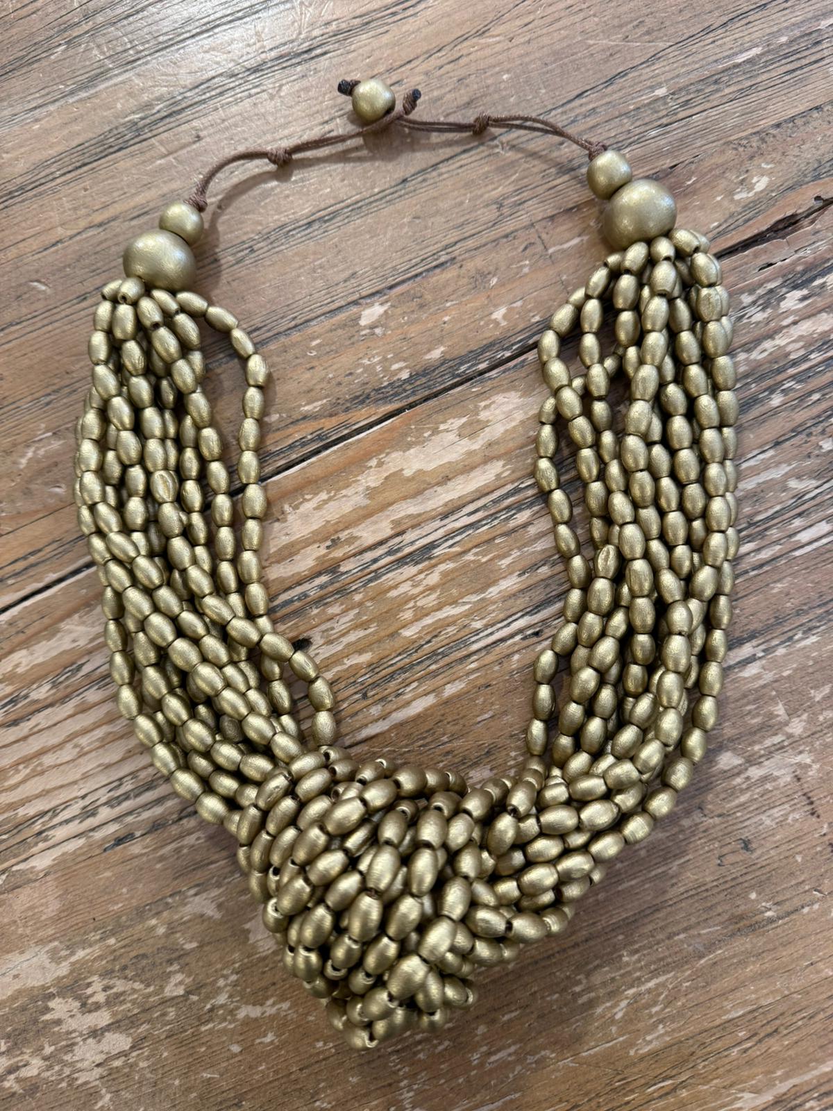 Collar Multivuelta Nudo dorado