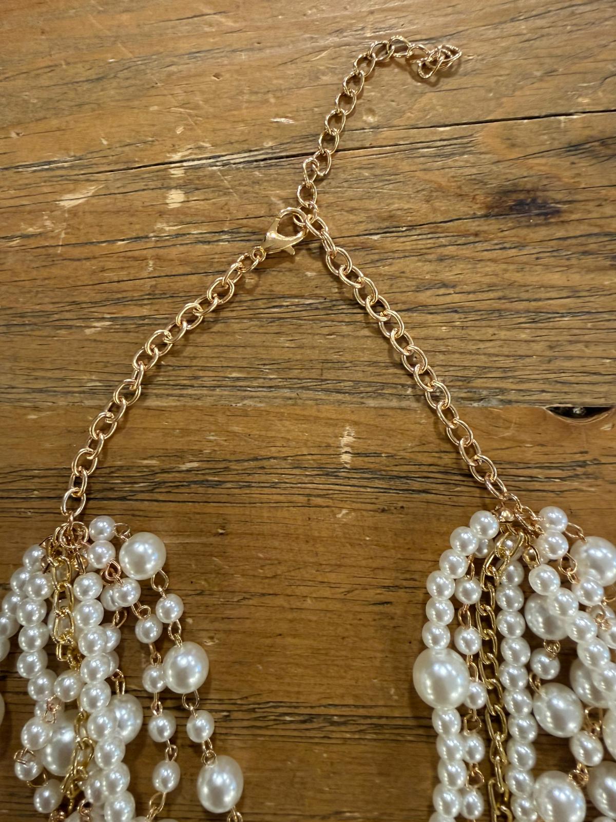 Collar Perlas y Cadena Multivuelta