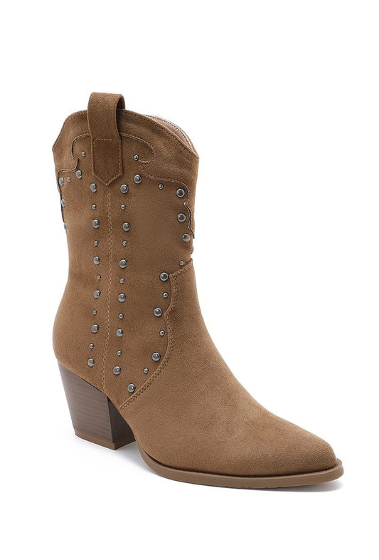 Botines camperos tachuelas