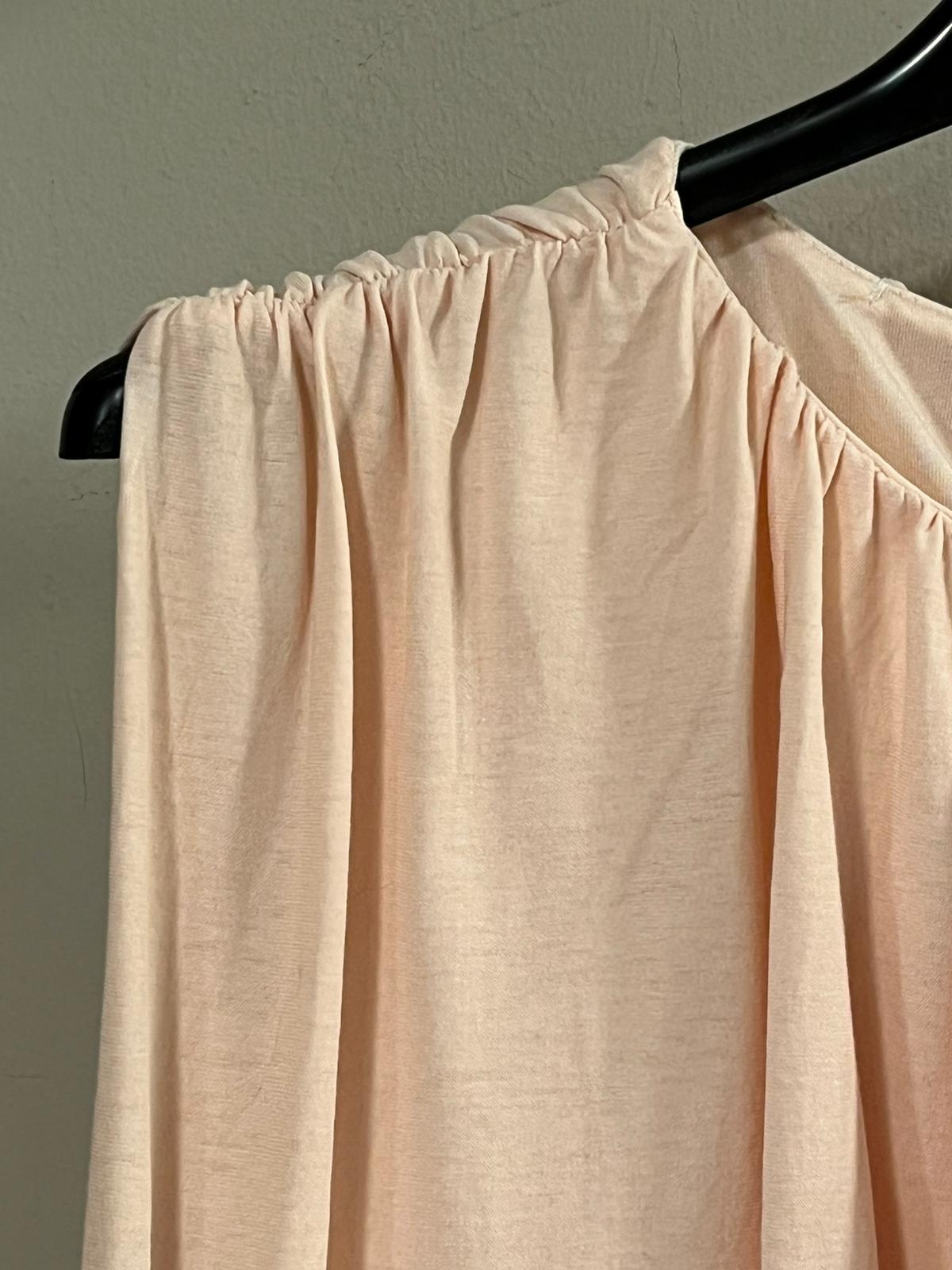 Blusa Blanca Fruncida con Elástico en Cintura