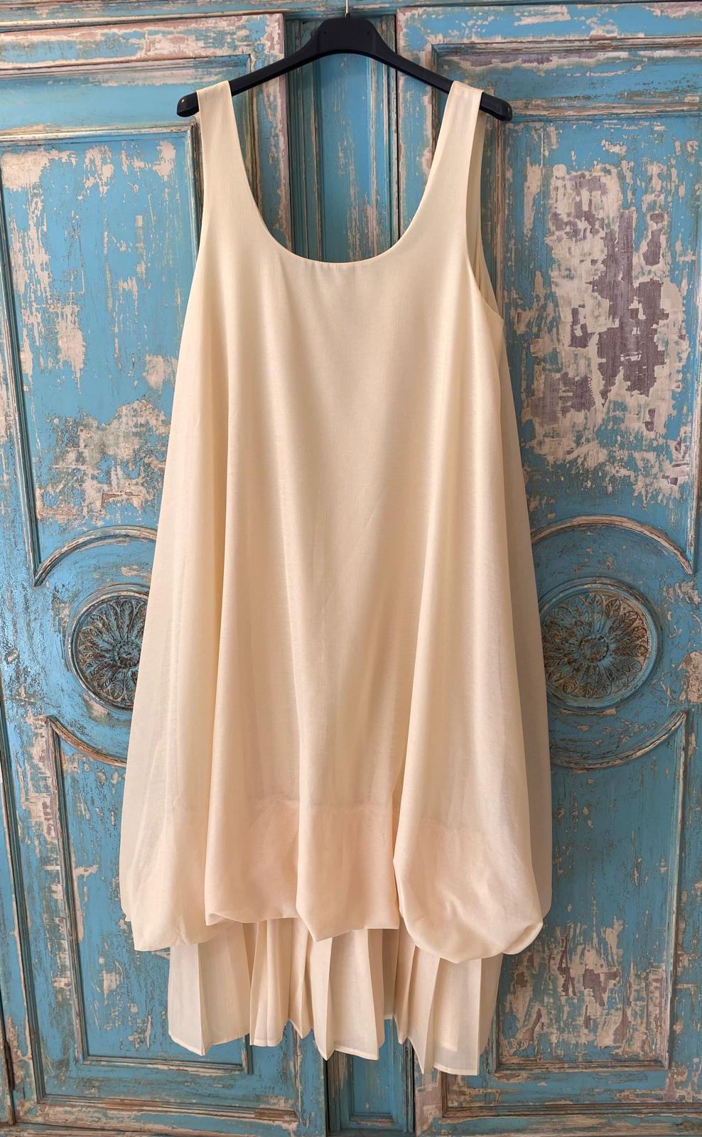 Vestido acabado efecto globo y plisado DONDOLA