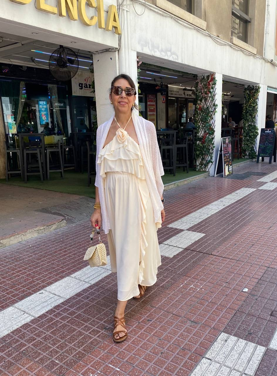 Vestido cuello halter flor y volantes DONDOLA