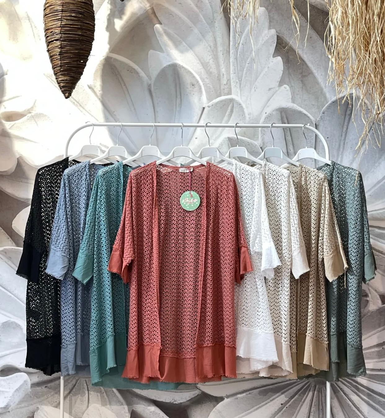 Kimono punto calado mangas y bajo a contraste DONDOLA