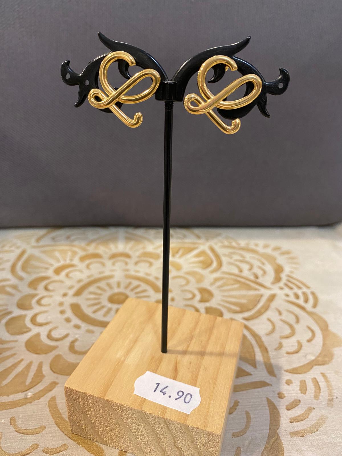 Pendientes LW dos tamaños DONDOLA