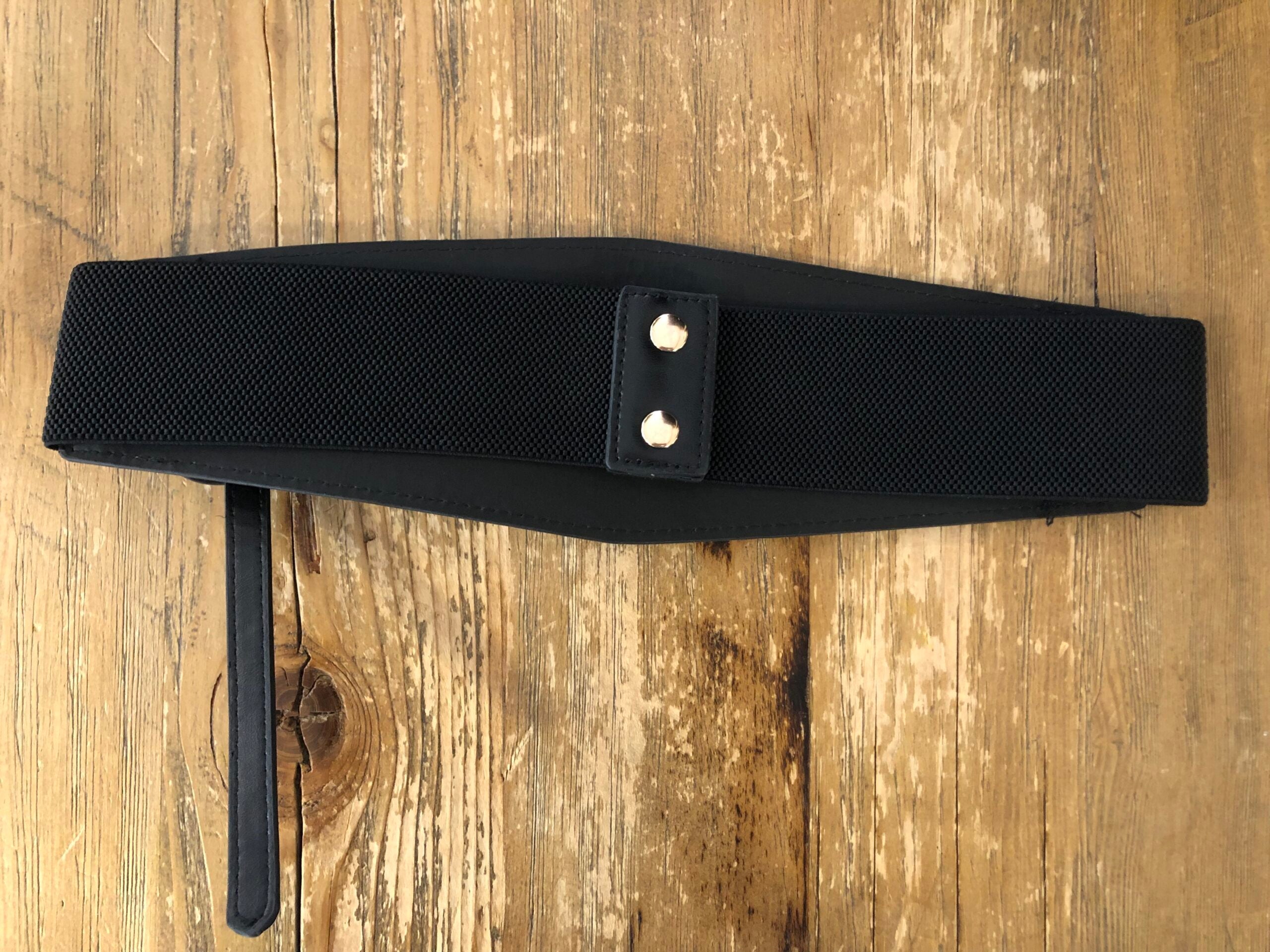 Cinturón fajín hebilla fina DONDOLA