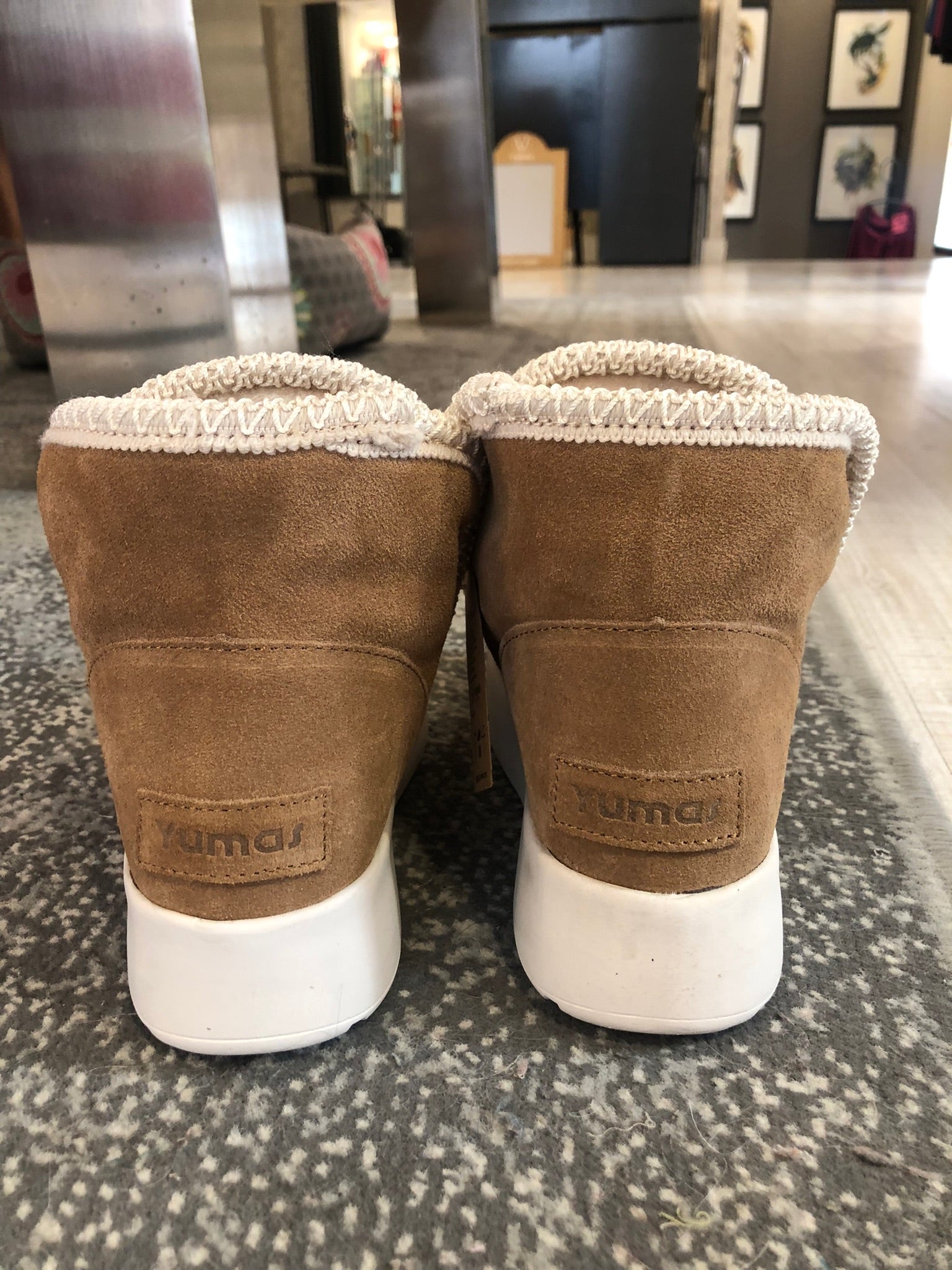 Botín piel serraje color cuero “Yumas”