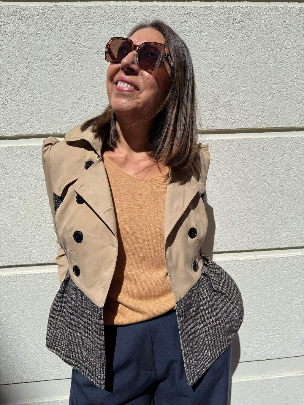 Chaqueta camel peplum cuadros DONDOLA
