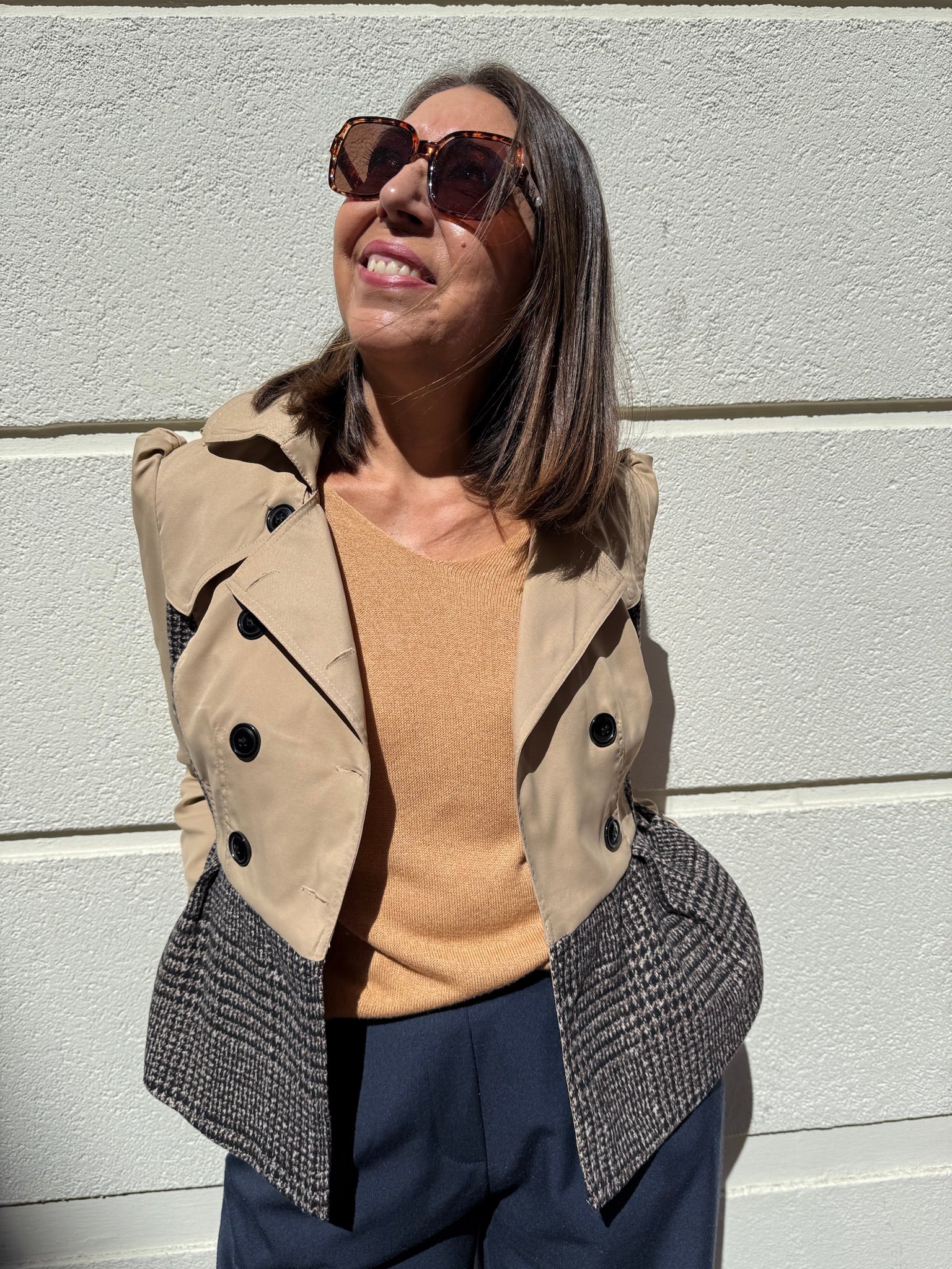 Chaqueta camel peplum cuadros DONDOLA
