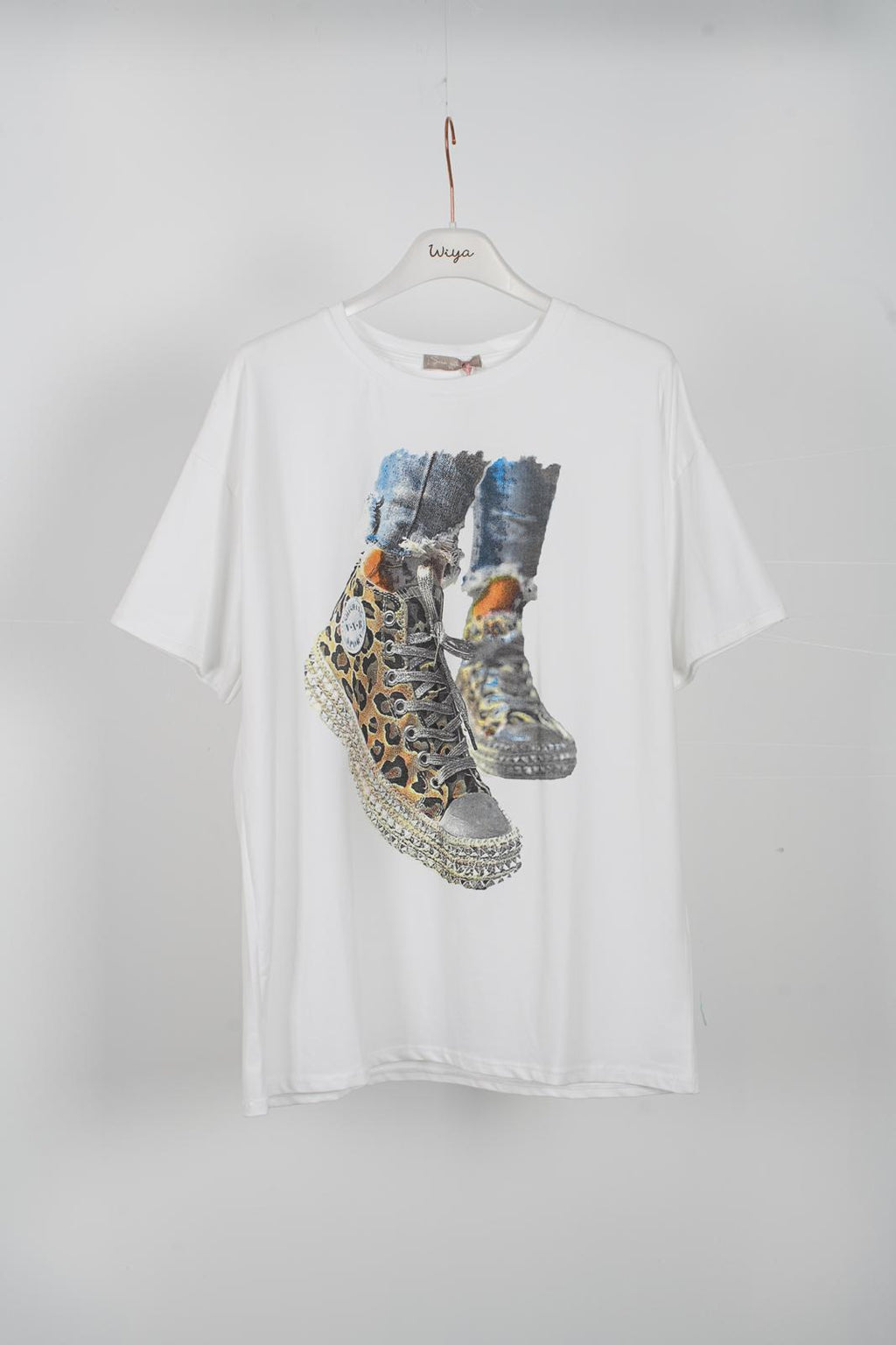 Camiseta algodón zapatillas animal print DONDOLA