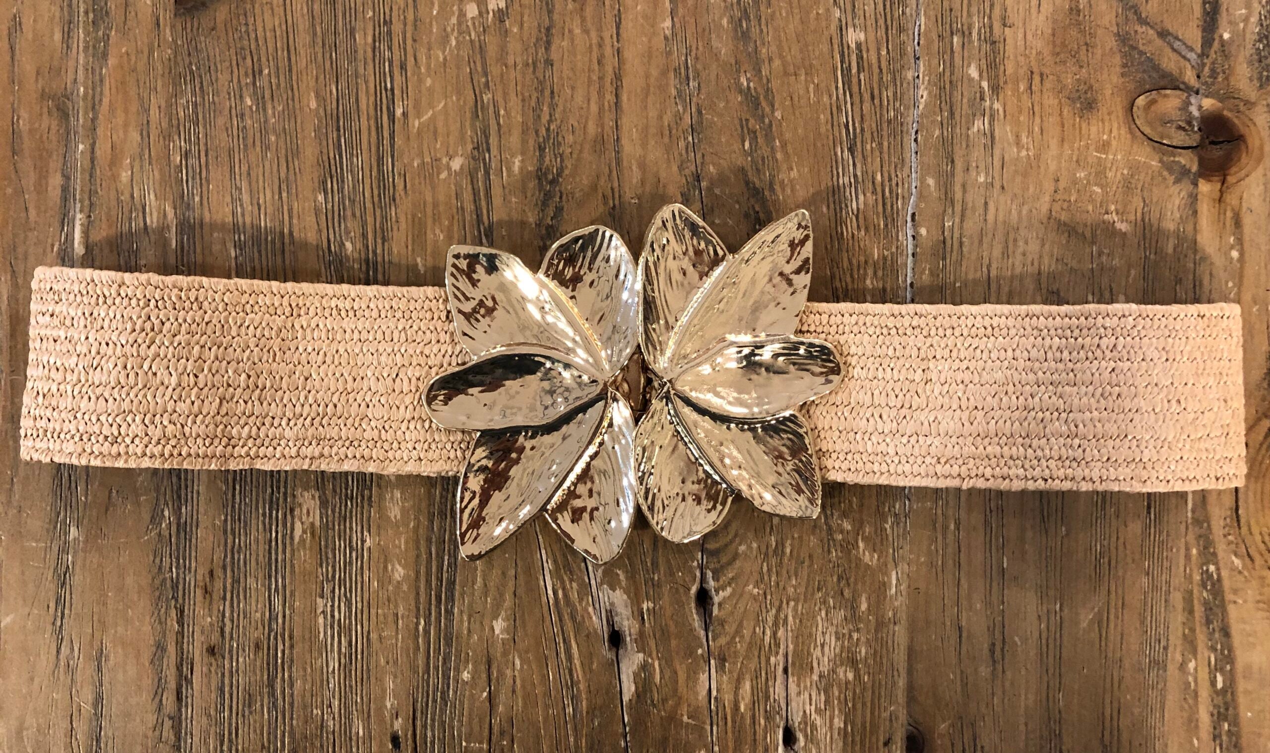 Cinturón flor dorada DONDOLA