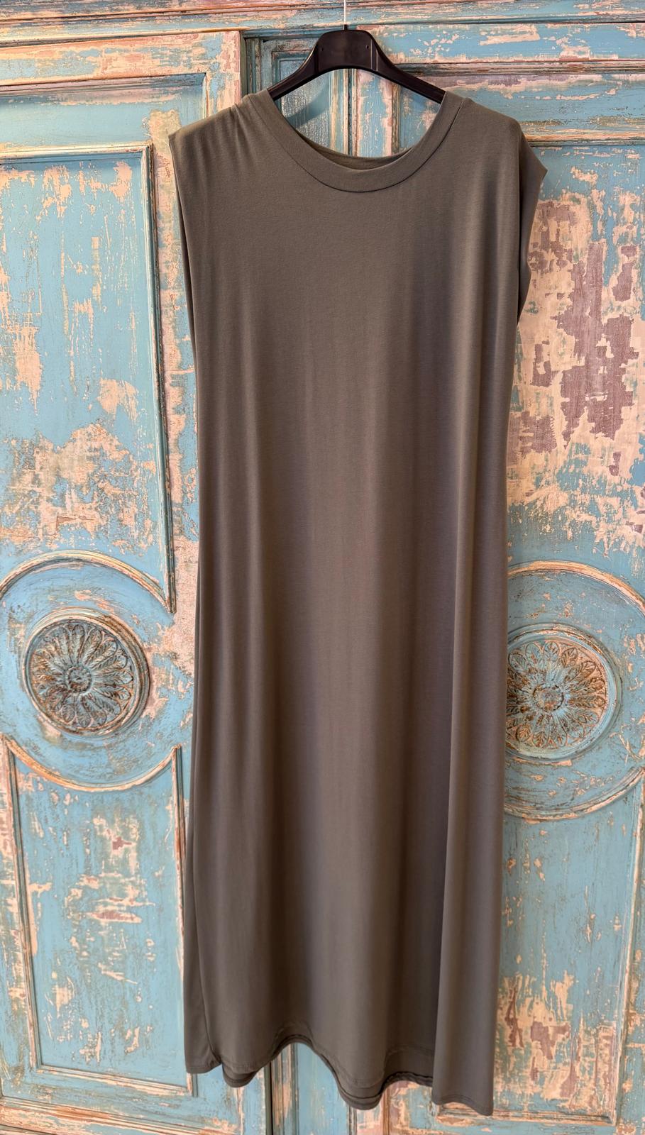 Vestido punto básico corte recto efecto hombrera DONDOLA