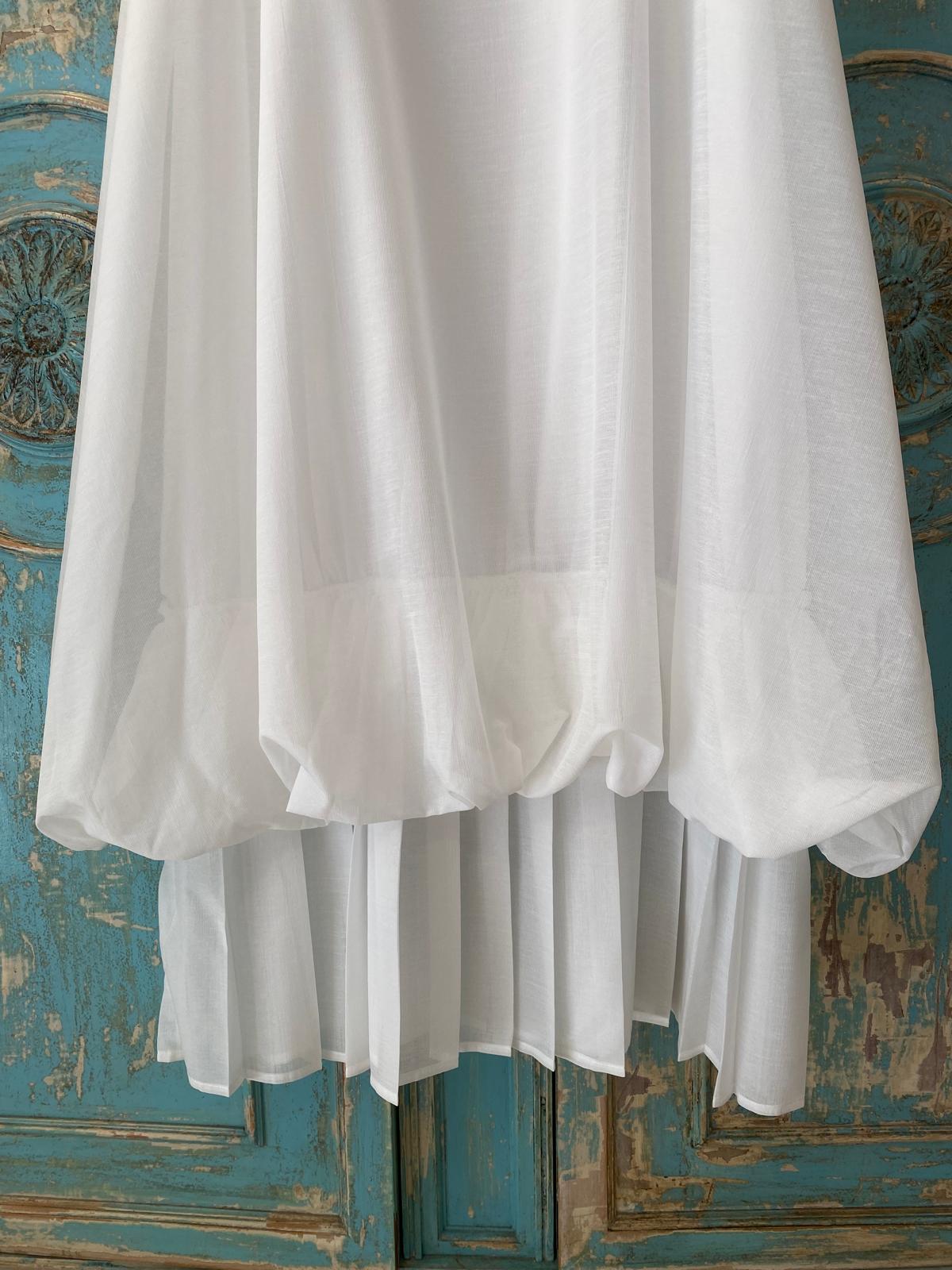 Vestido acabado efecto globo y plisado DONDOLA