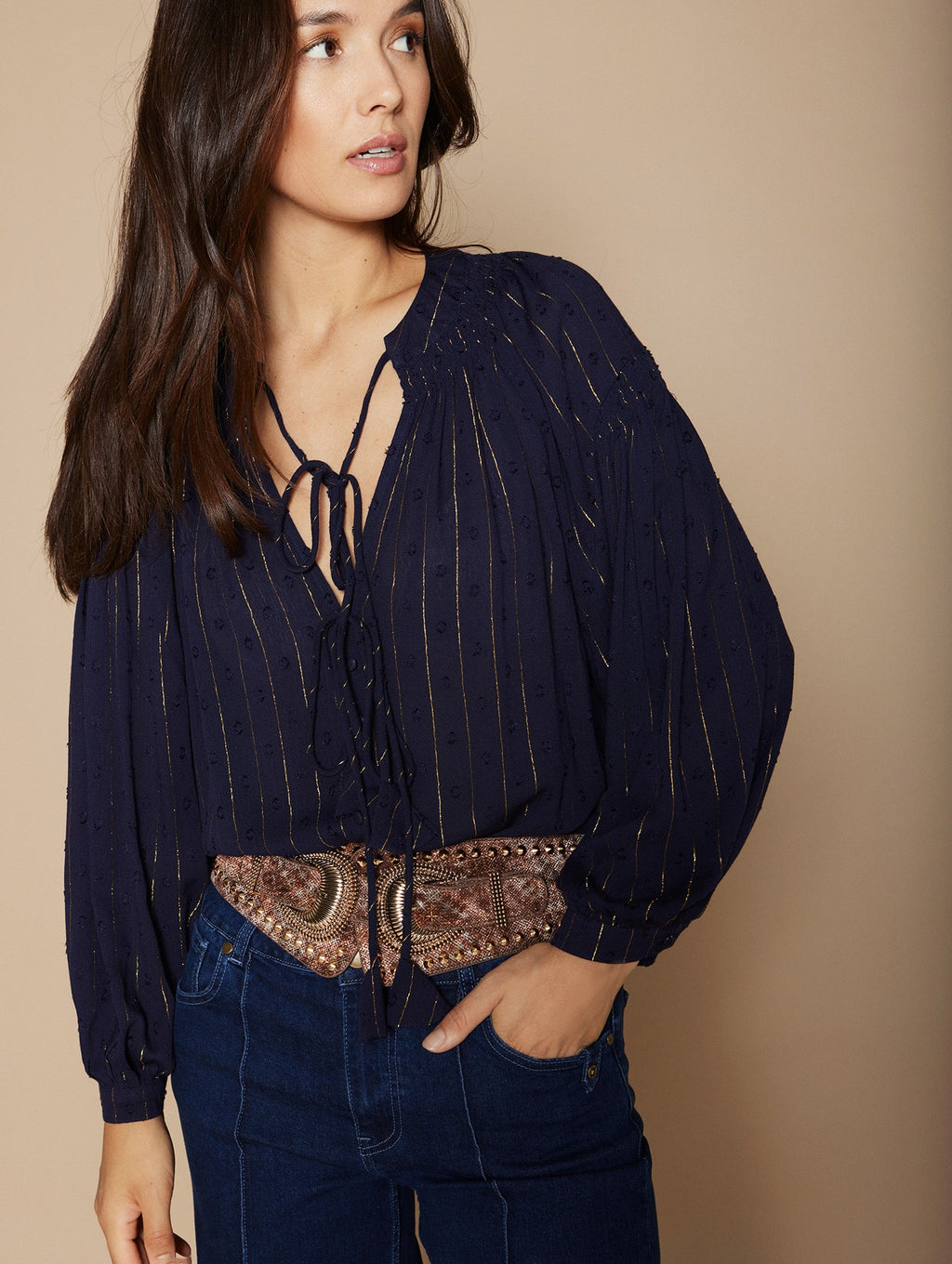 Cinturón fajín de tachas doble hebilla “MEISÏE”