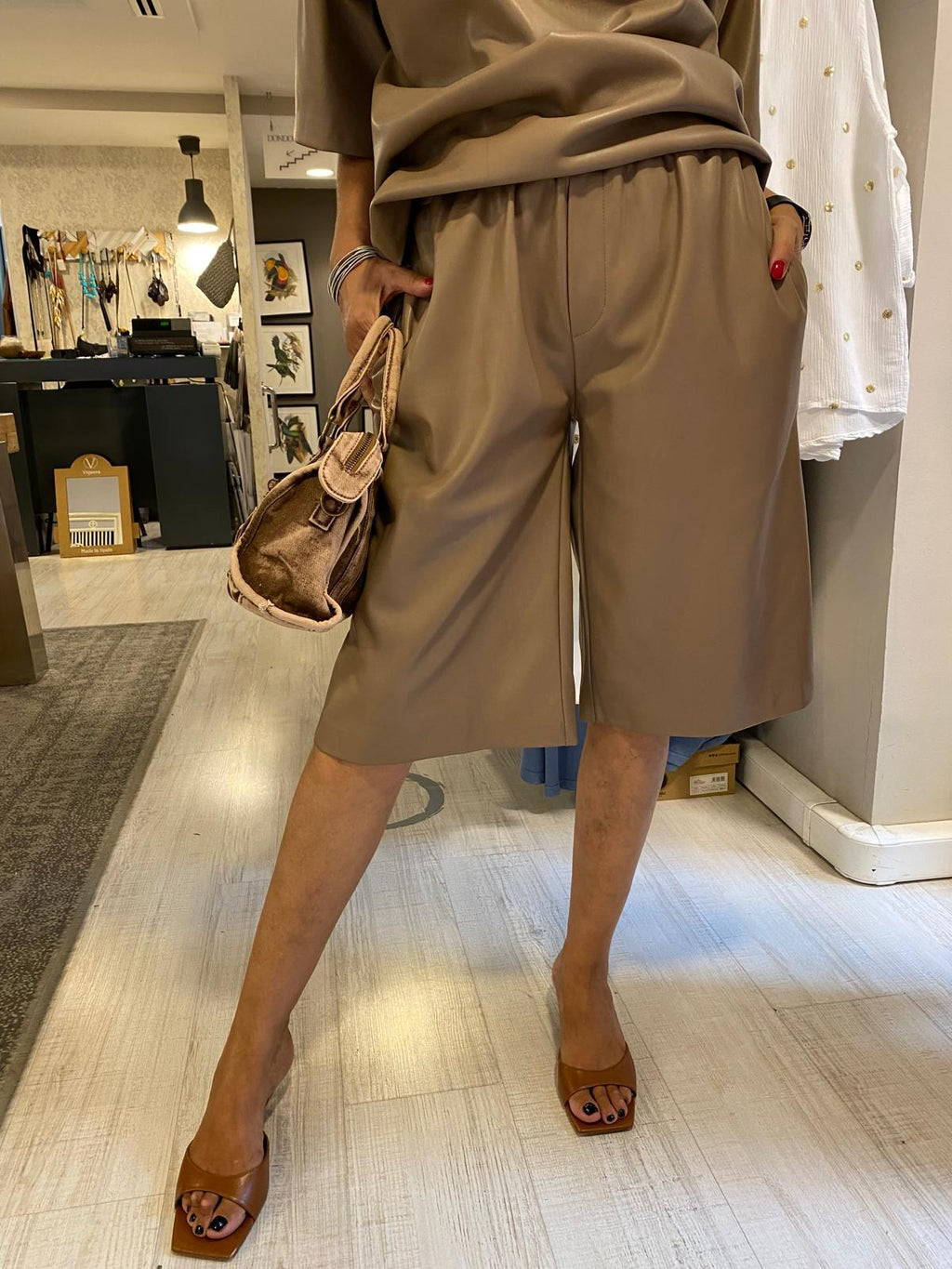 Bermuda polipiel cintura elástica DONDOLA