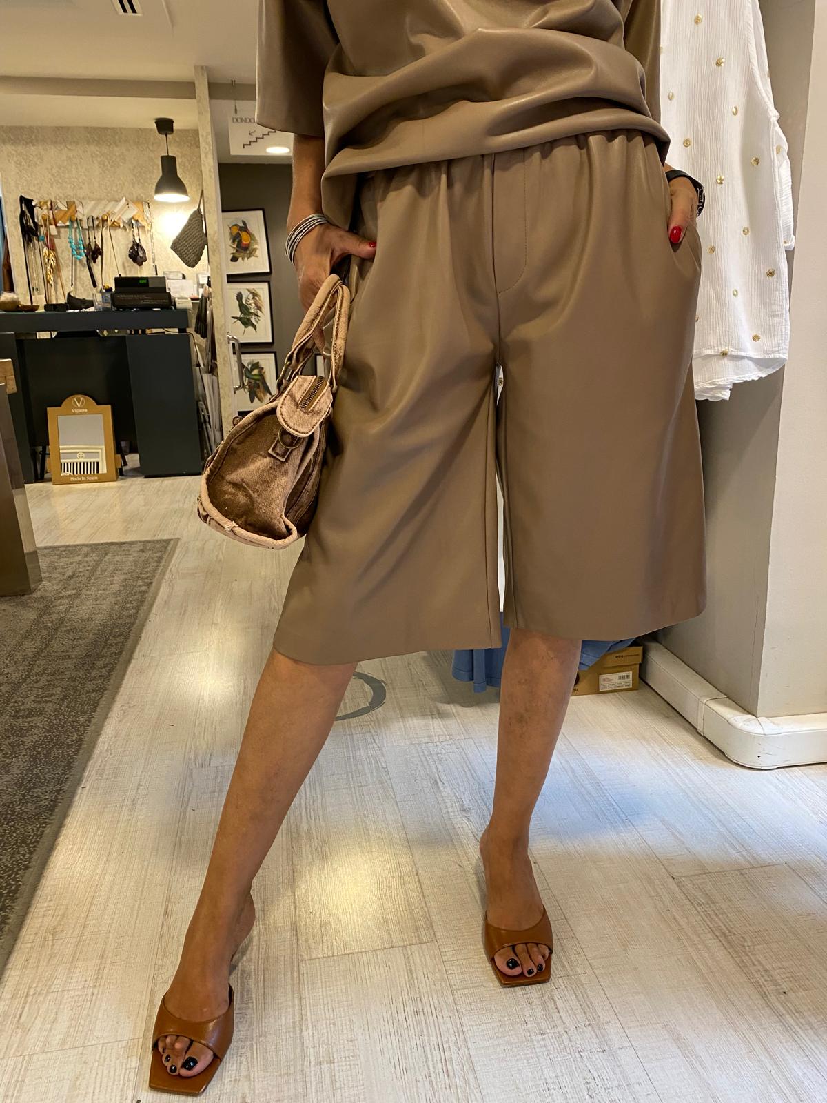 Bermuda polipiel cintura elástica DONDOLA