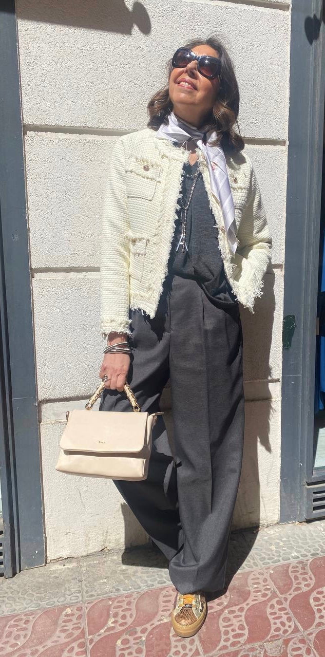 Bolso beige solapa asa cadena DONDOLA