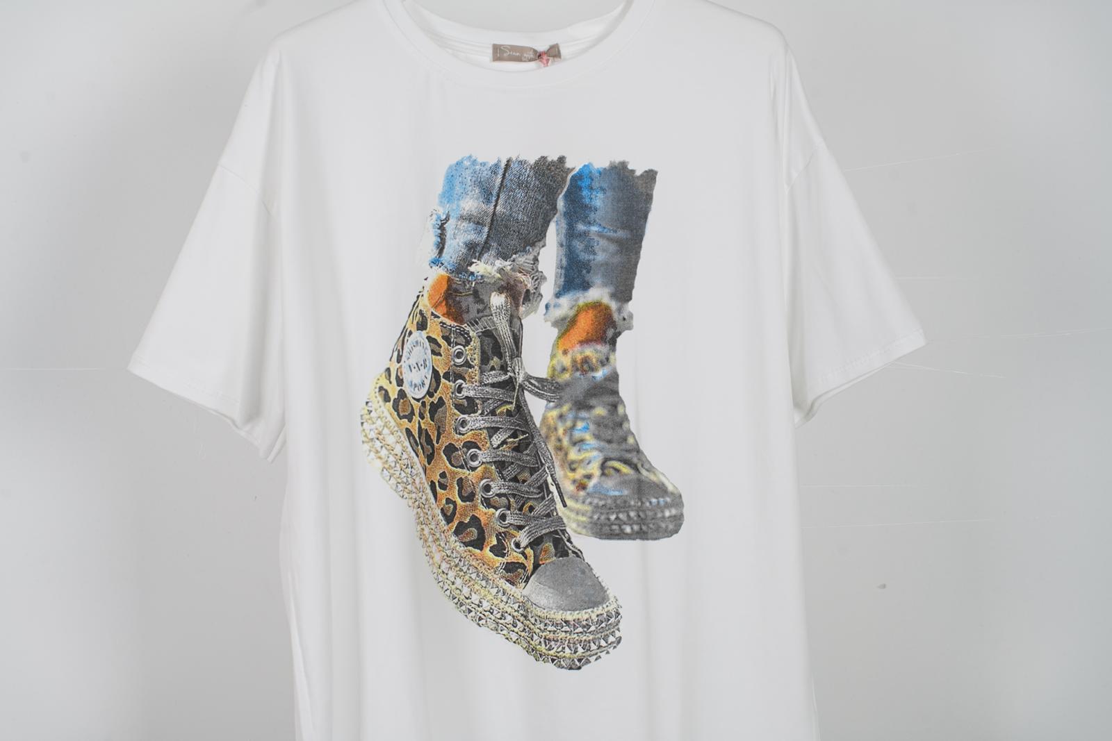 Camiseta algodón zapatillas animal print DONDOLA