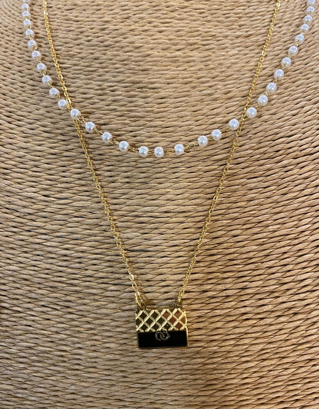 Collar doble perlitas y bolsito DONDOLA