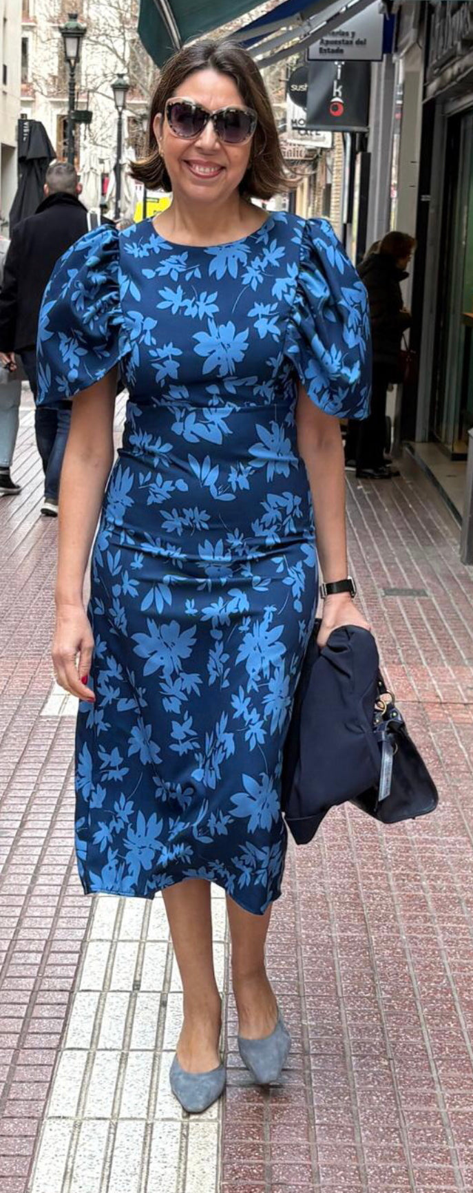 Vestido satinado floral mangas abullonadas DONDOLA