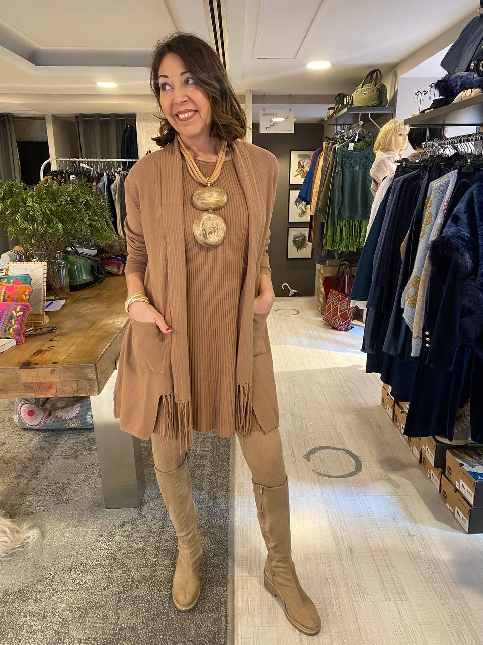 Vestido canalé camel DONDOLA