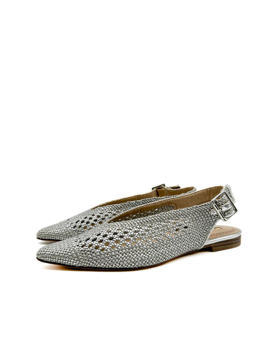 Babucha destalonada plata tejido estilo crochet DONDOLA