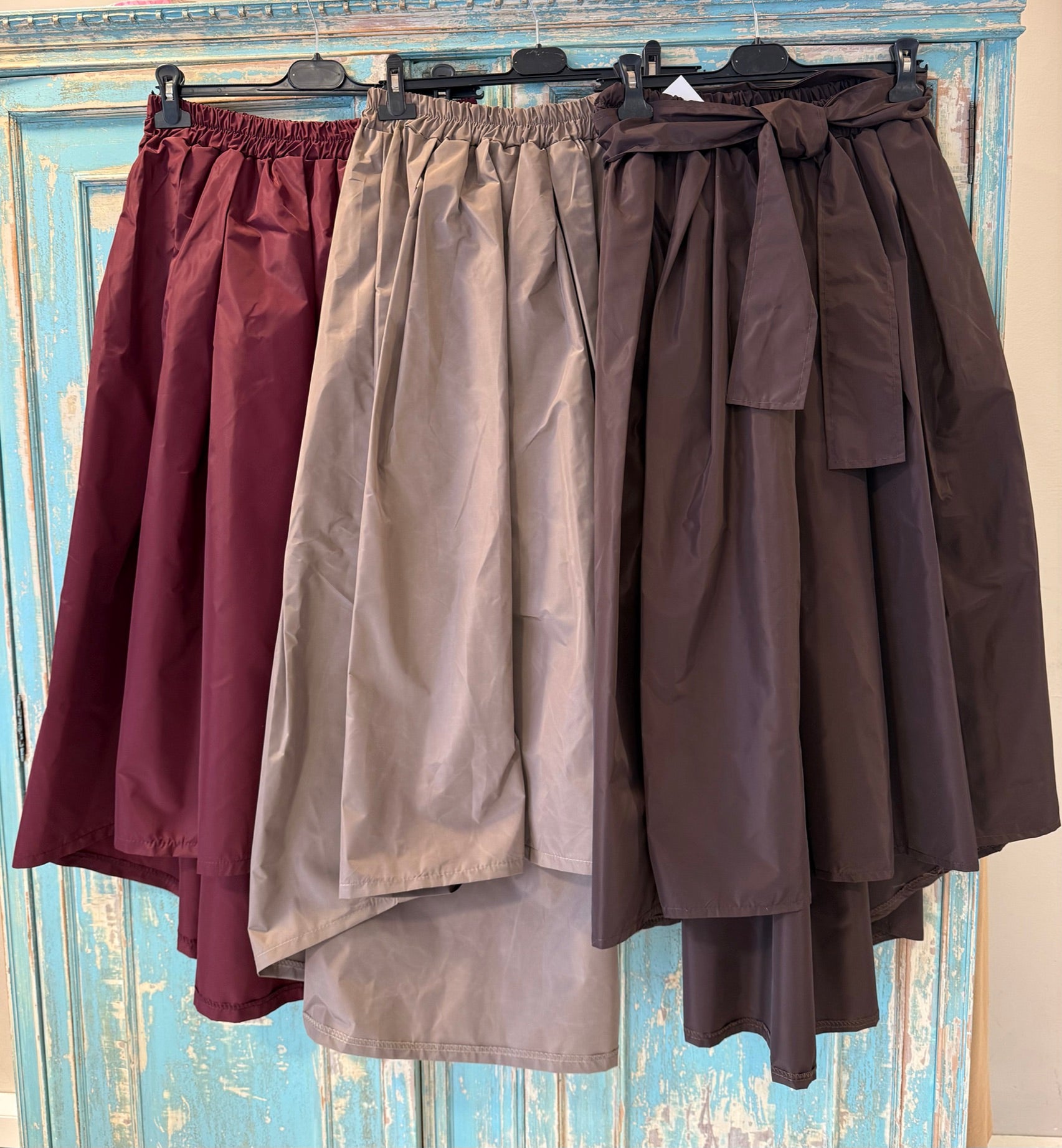 Falda tela gabardina  lazada “Telva” DONDOLA