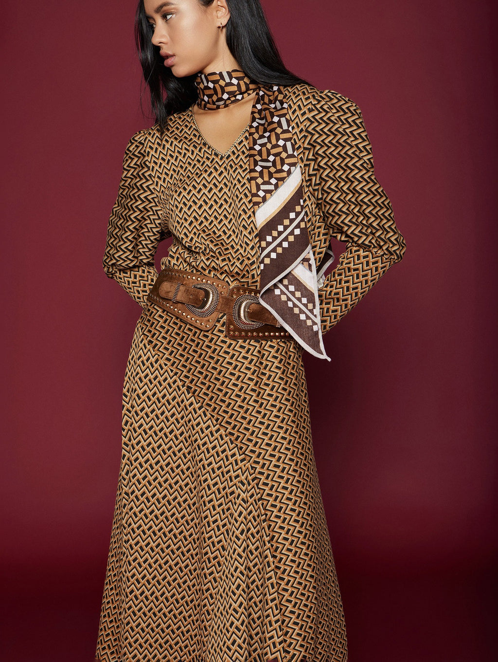 Cinturón fajín de tachas doble hebilla “MEISÏE”