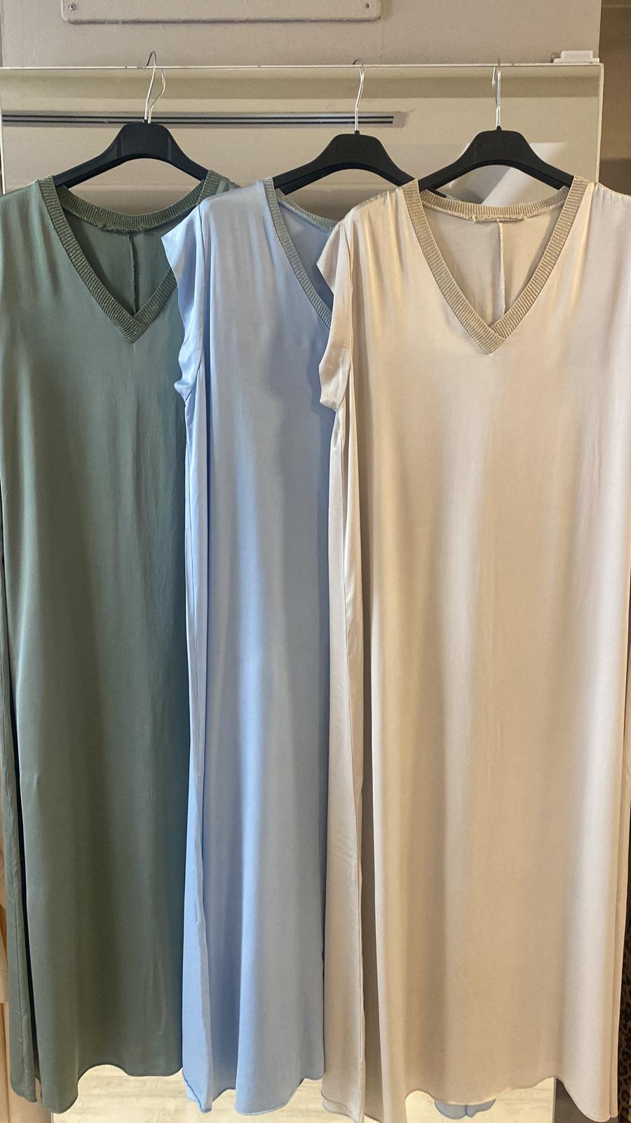 Vestido largo satinado cuello lúrex DONDOLA