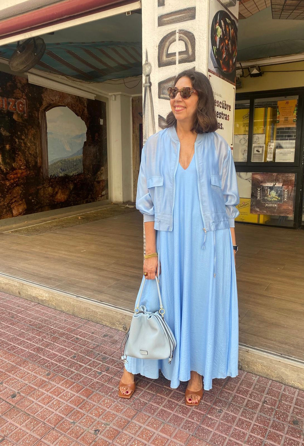 Vestido plisado tirantes con escote pico DONDOLA