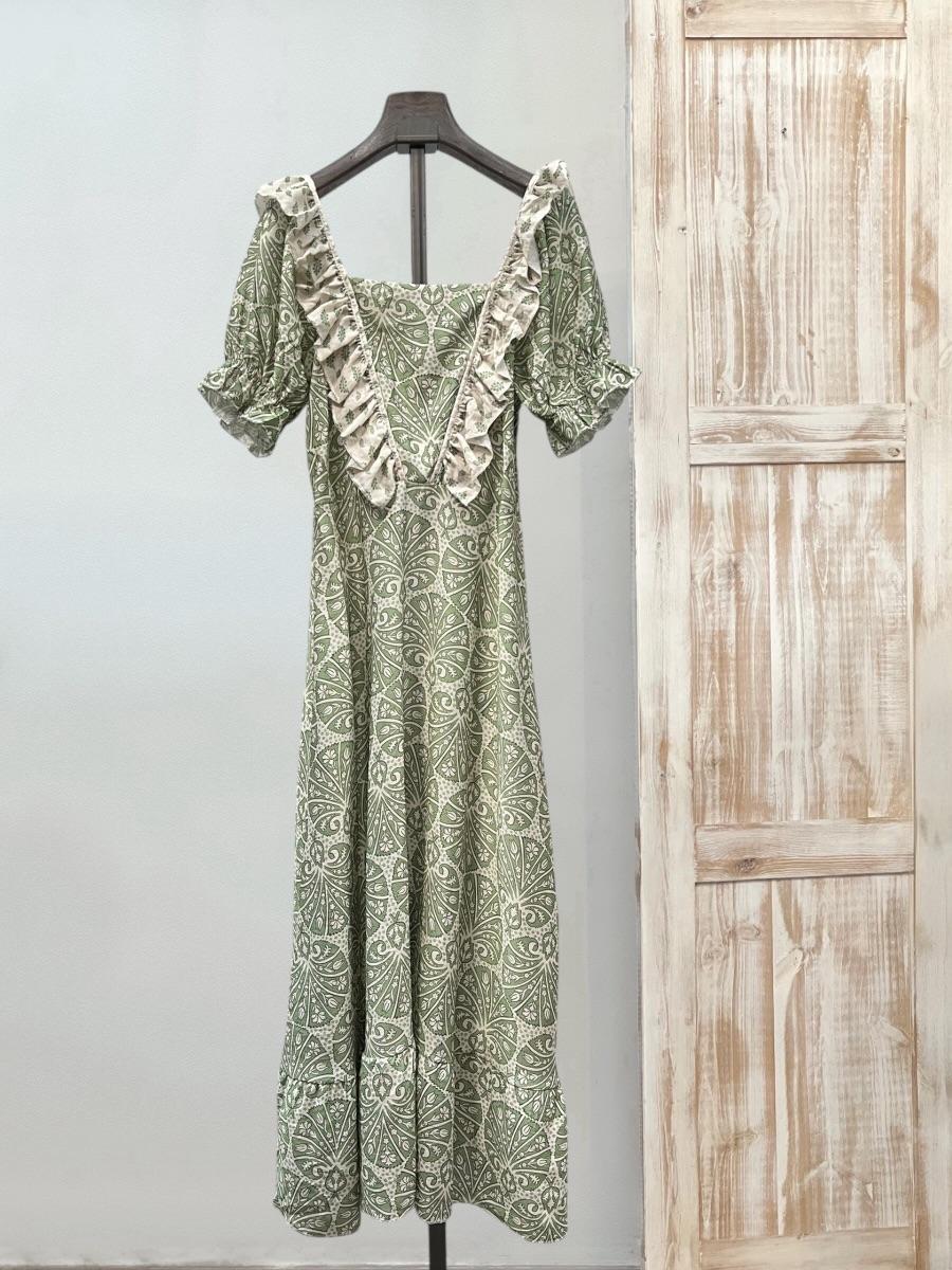 Vestido volantes en V en delantero DONDOLA