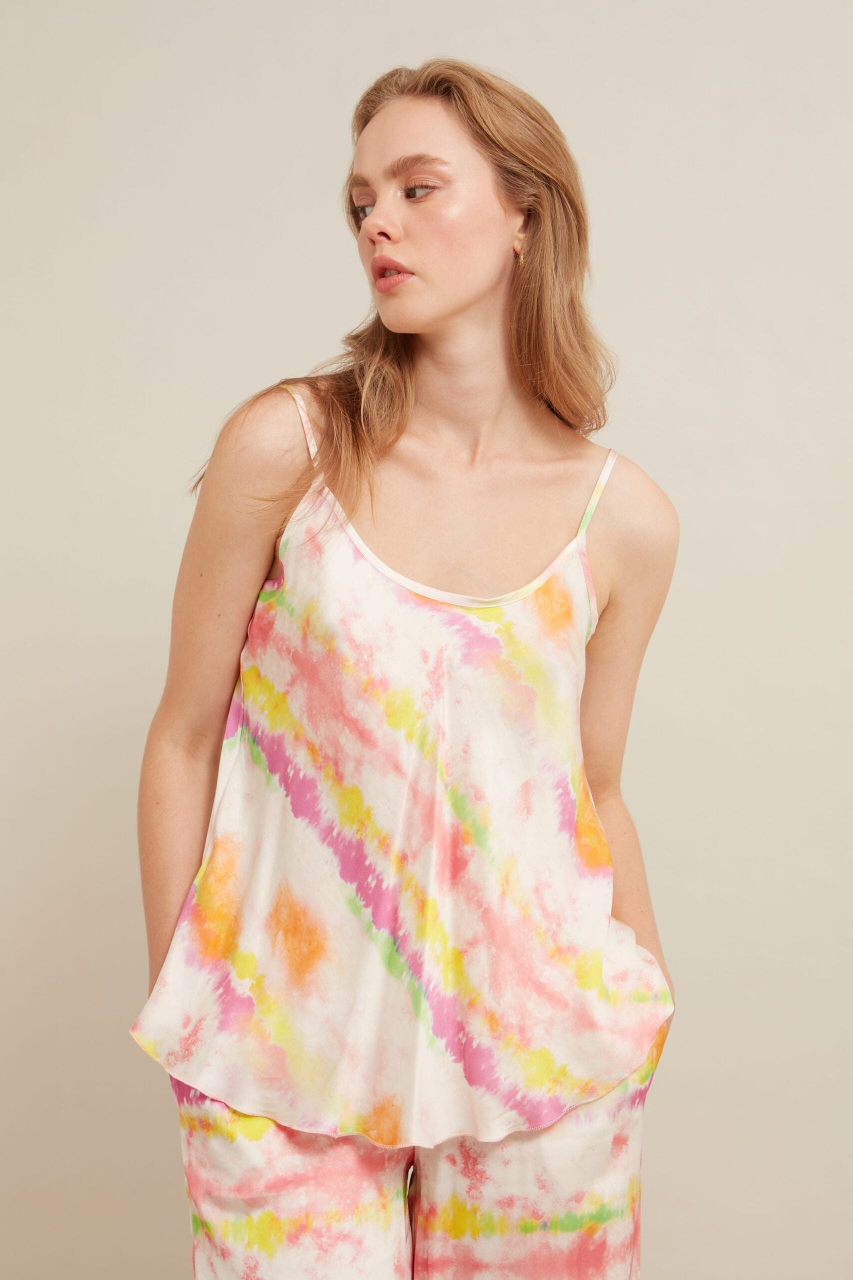 Top tirantes satinado estampado tie dye multicolor "LAB COLLECTION"