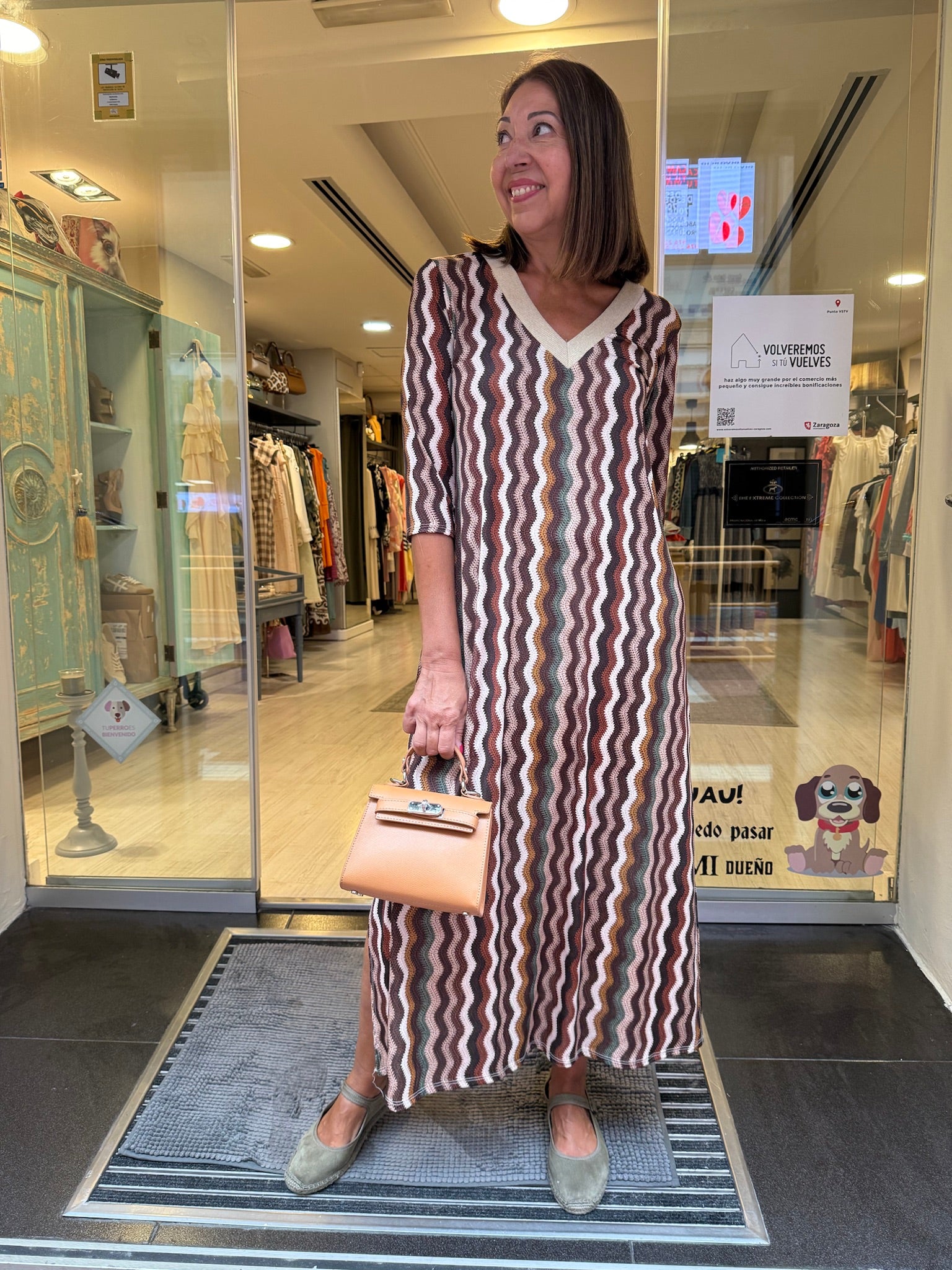 Vestido punto seda zig zag escote pico lúrex DONDOLA