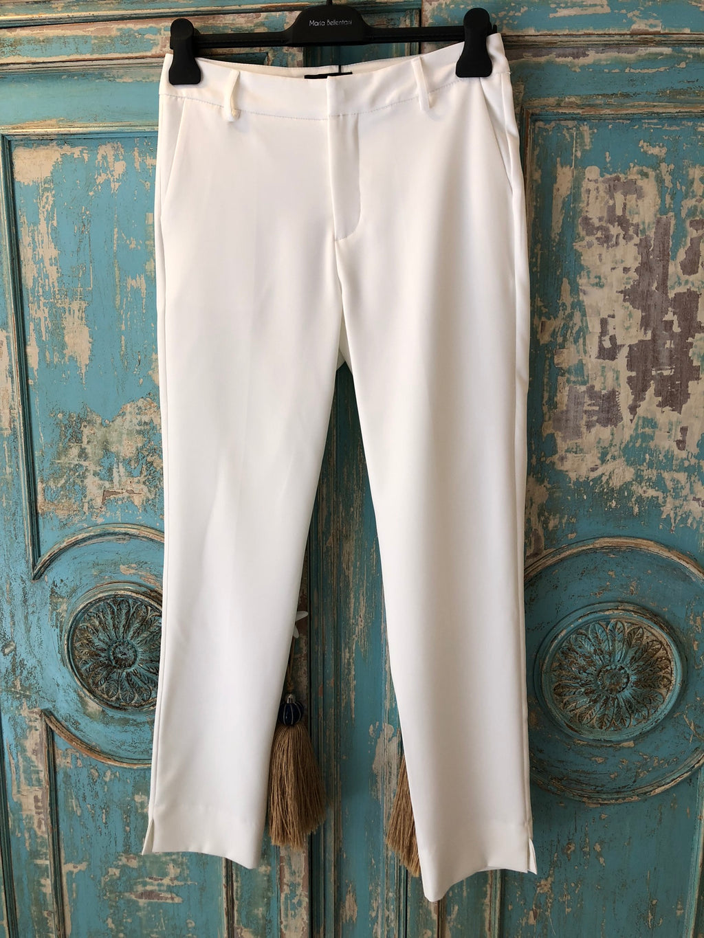 Pantalón tobillero tiro medio con bolsillos DONDOLA