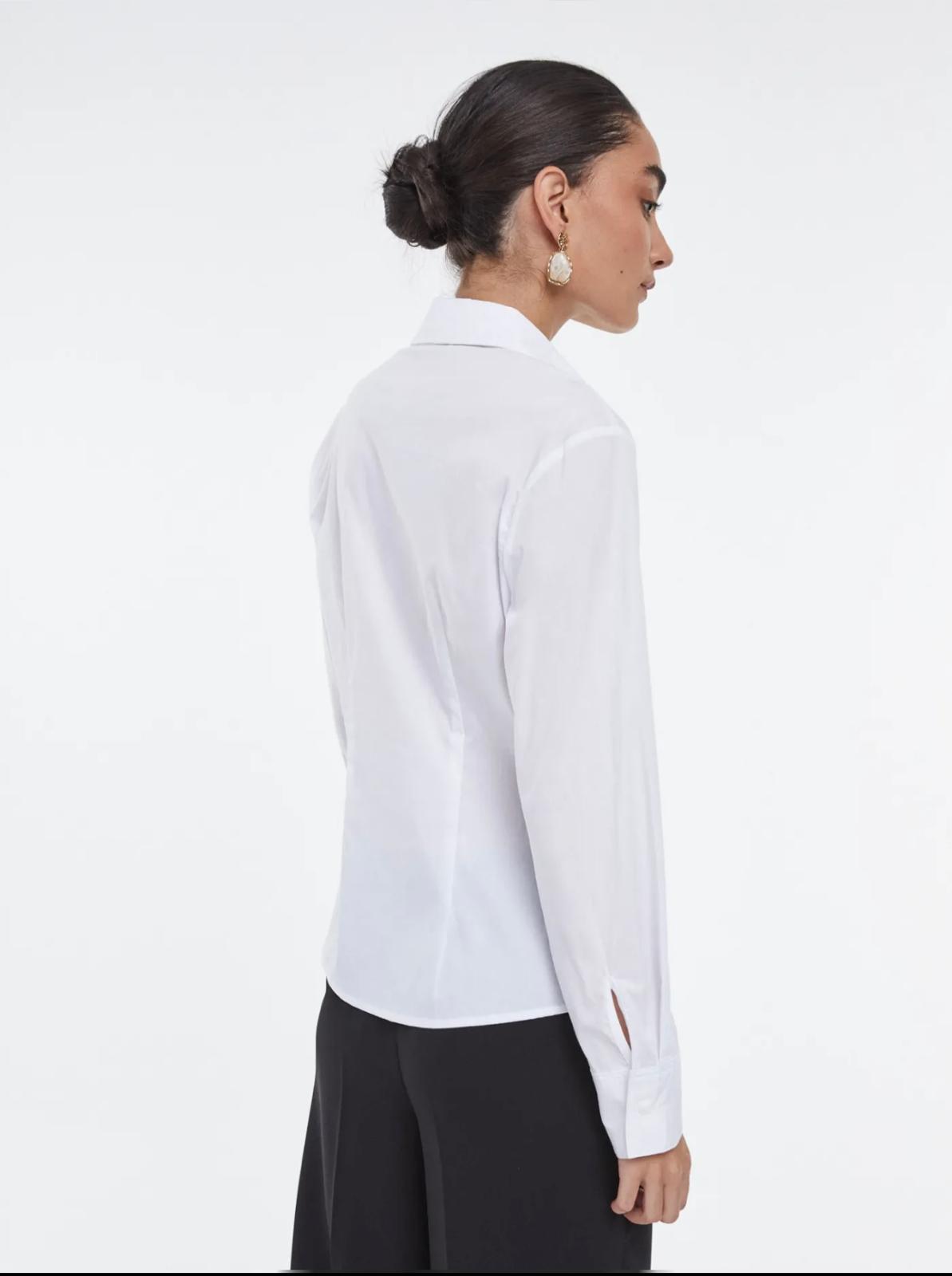 Camisa básica blanca entallada DONDOLA