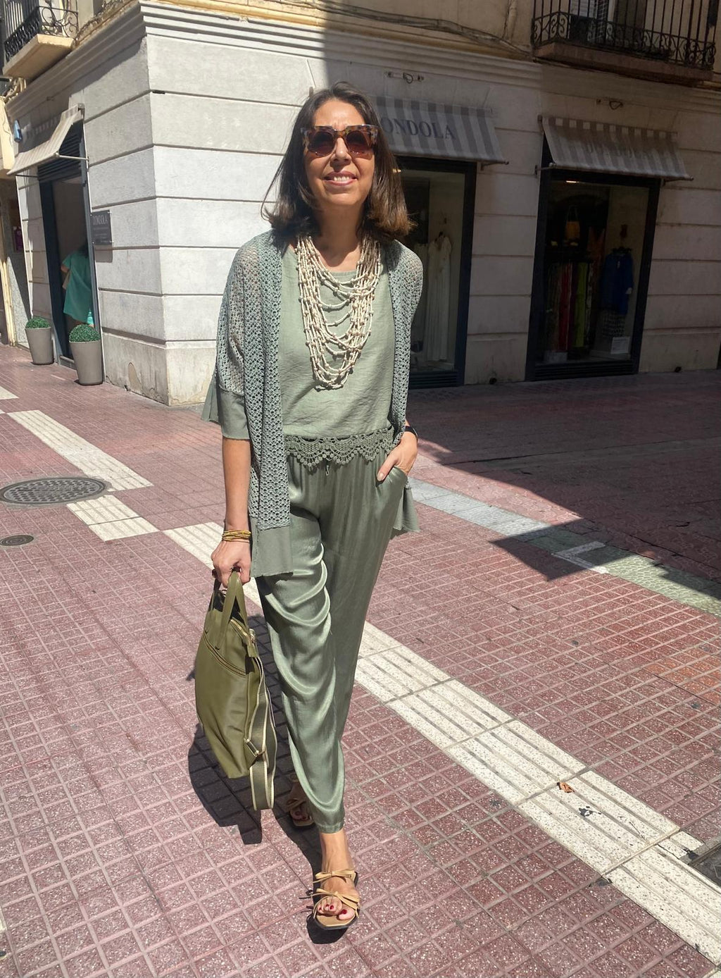 Kimono punto calado mangas y bajo a contraste DONDOLA