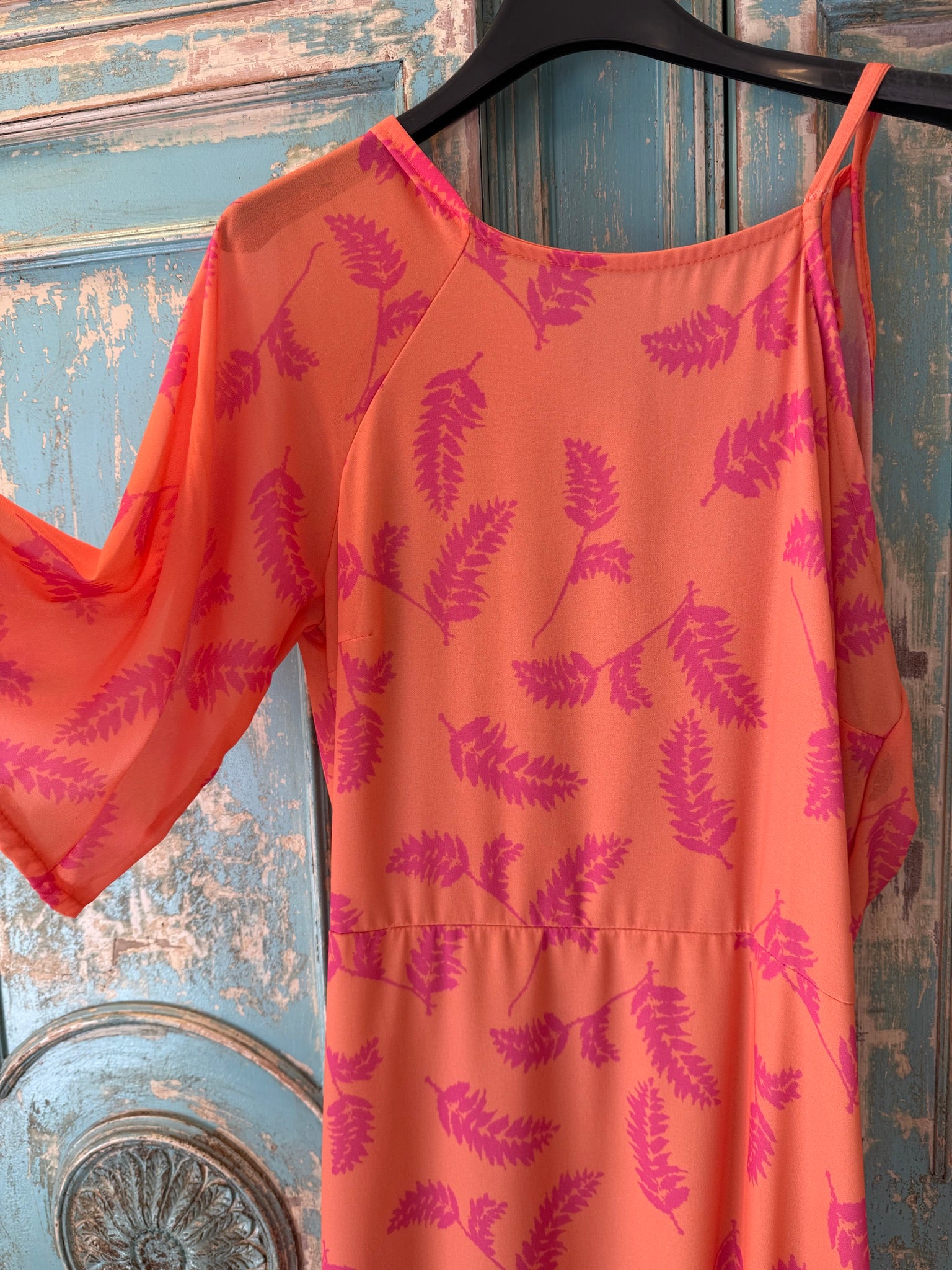 Vestido floral corte bajo pecho DONDOLA