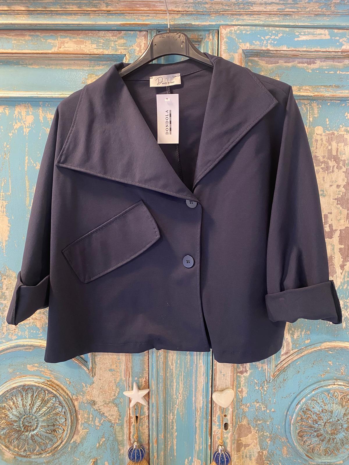 Chaqueta corta de punto estilo gabardina DONDOLA