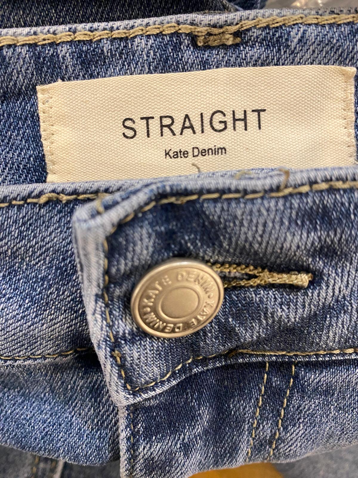 Vaquero straight(corte recto) bajo vuelto DONDOLA