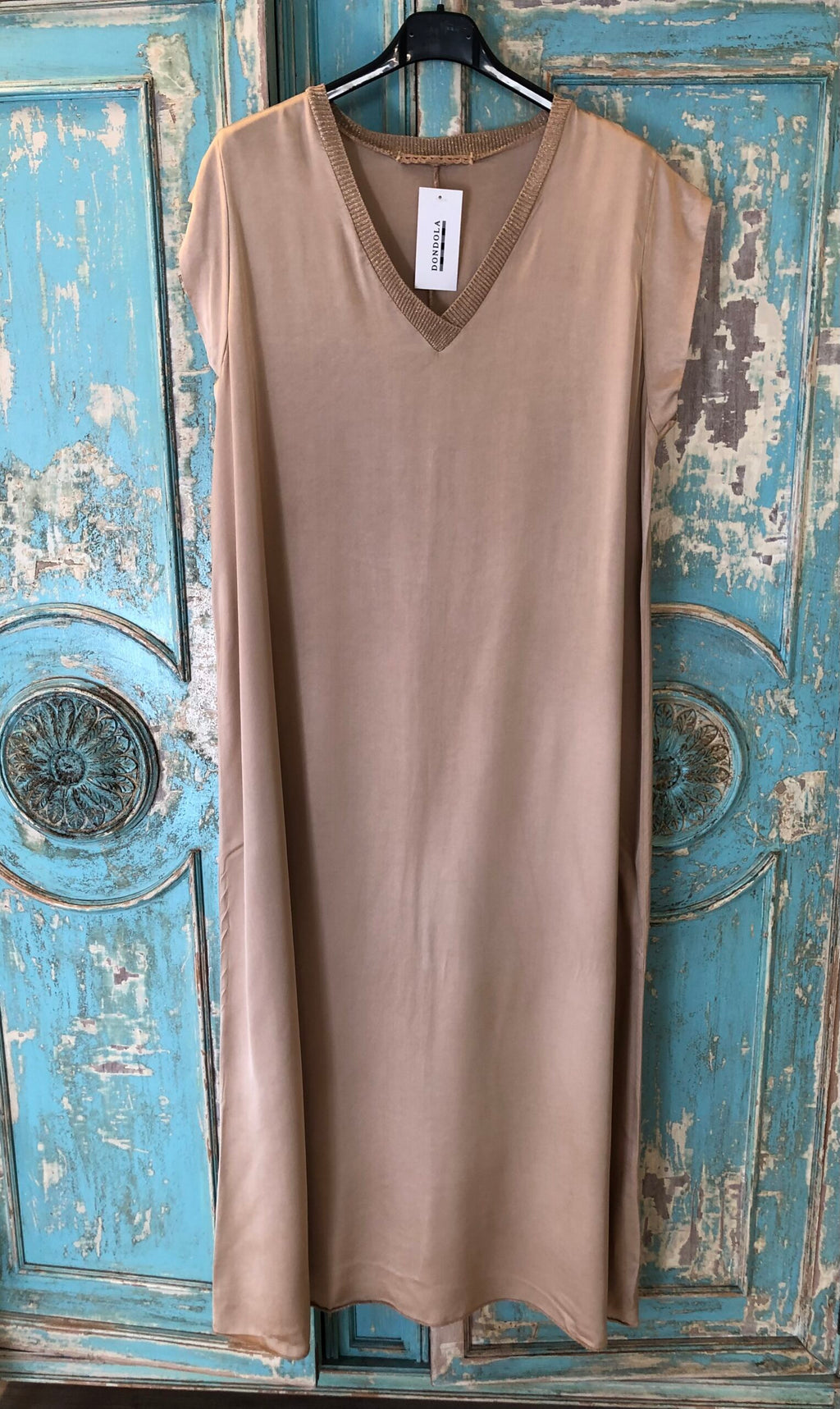 Vestido largo satinado cuello lúrex DONDOLA