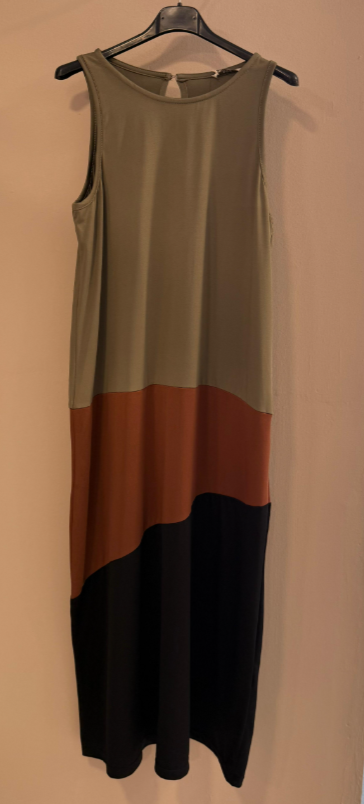 Vestido Punto Seda Fría Tricolor