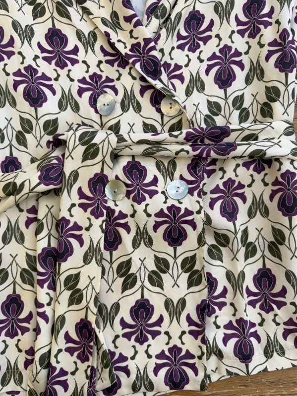 Blazer Fluida de Flores Con Cinturón