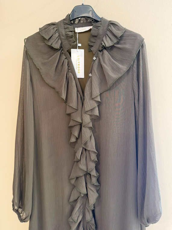 Vestido Largo Con Volante Central