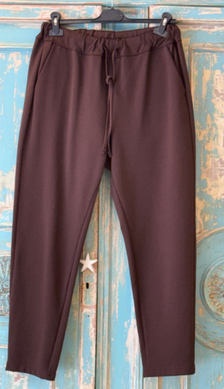 Pantalón Punto Roma Con Bolsillos
