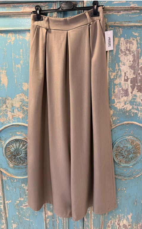 Pantalón Ancho Con Pinzas