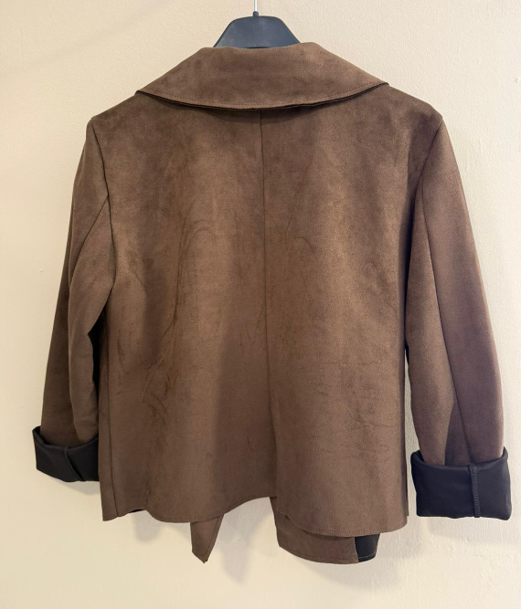 Chaqueta De Antelina