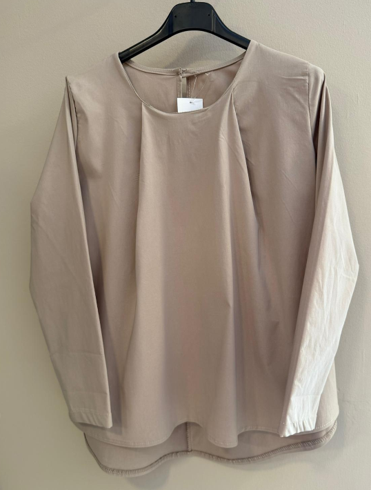 Blusa Gabardina Pinzas Frontales