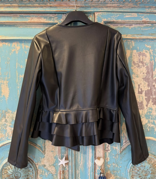Chaqueta Biker Con Volantes Efecto Piel