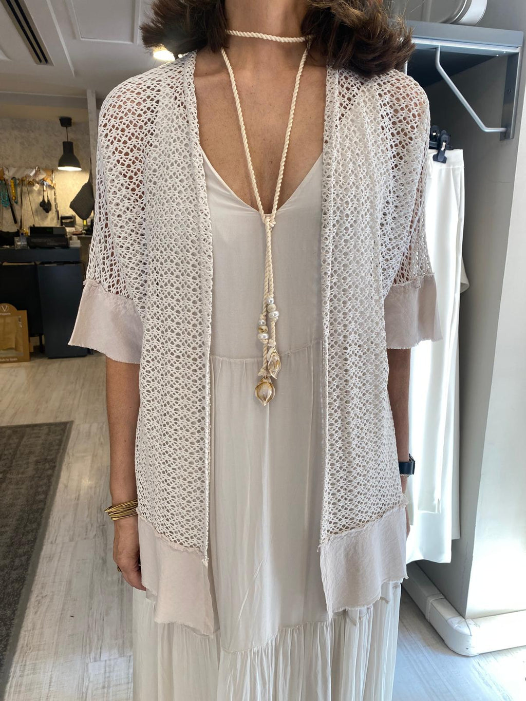 Kimono punto calado mangas y bajo a contraste DONDOLA